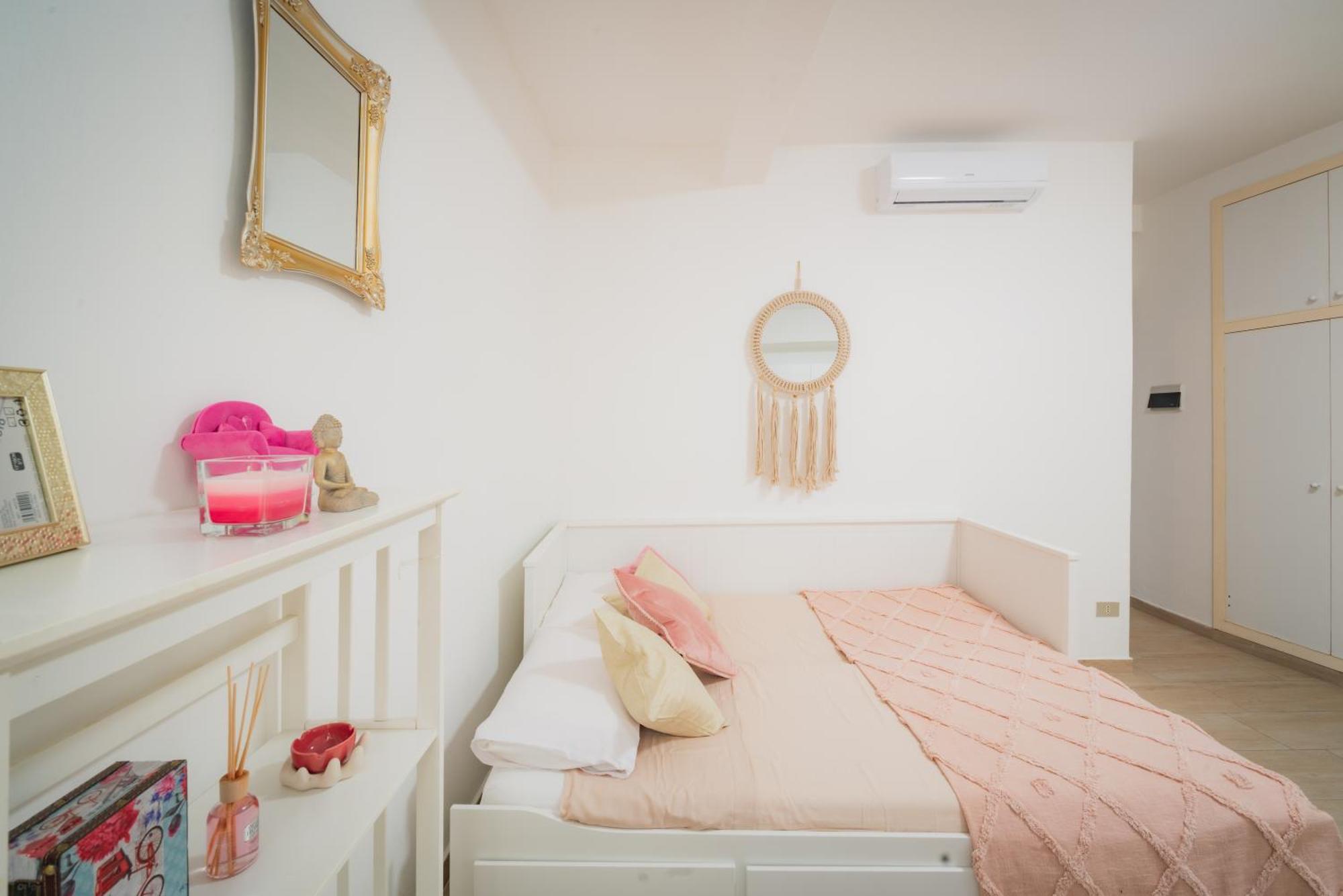 Suite "Castello" Del Garda - Apt Per Coppie Garda Десенцано дел Гарда Екстериор снимка